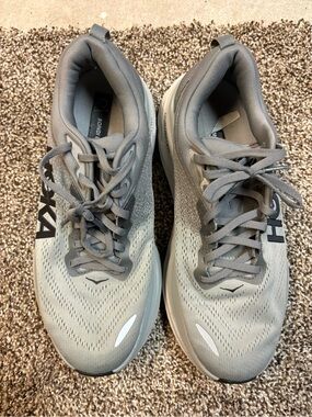 Hoka Men's Light Gray Athletic Running Shoes